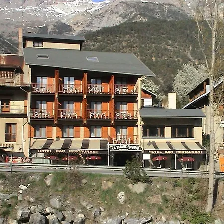 Homestay Triple Avec Balcon Et Salle De Bains Privative 4 *