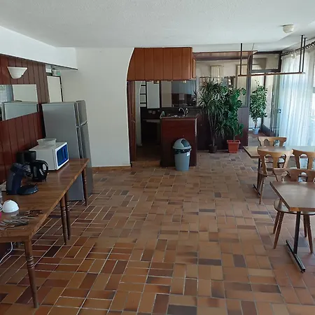 Triple Avec Balcon Et Salle De Bains Privative 4 Homestay *
